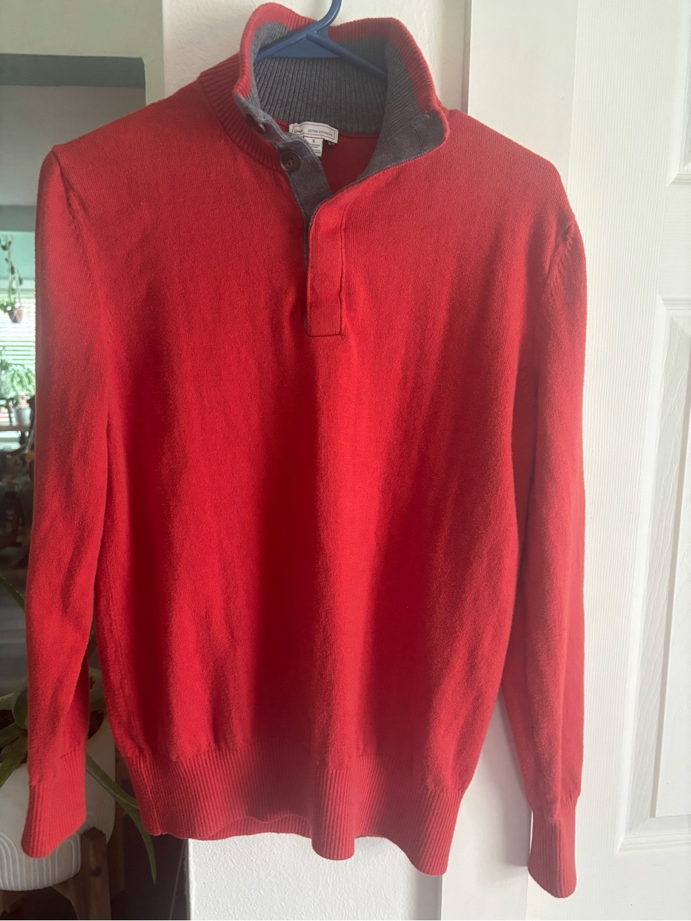 Men's Red Half-button Sweater - Classic Collar